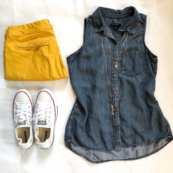 Banana Republic Tops - Banana Republic Denim Top Size XS